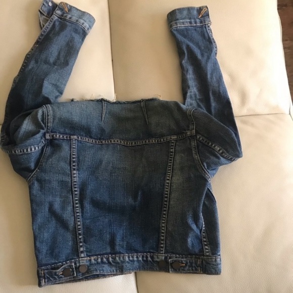 Textile by Elizabeth and James denim jacket - Picture 7 of 7